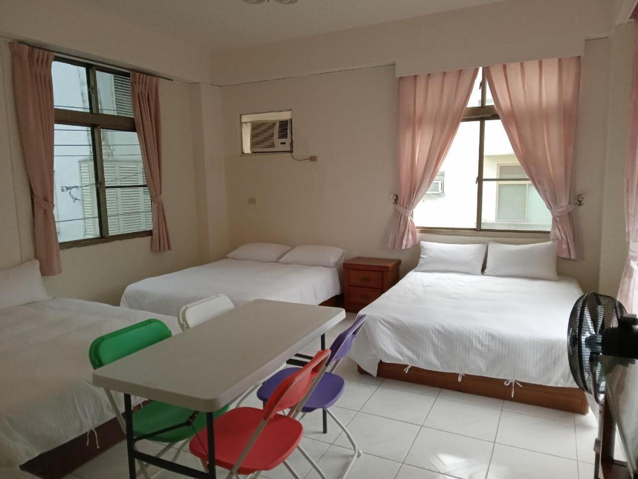 Garden Hostel Minxiong Esterno foto