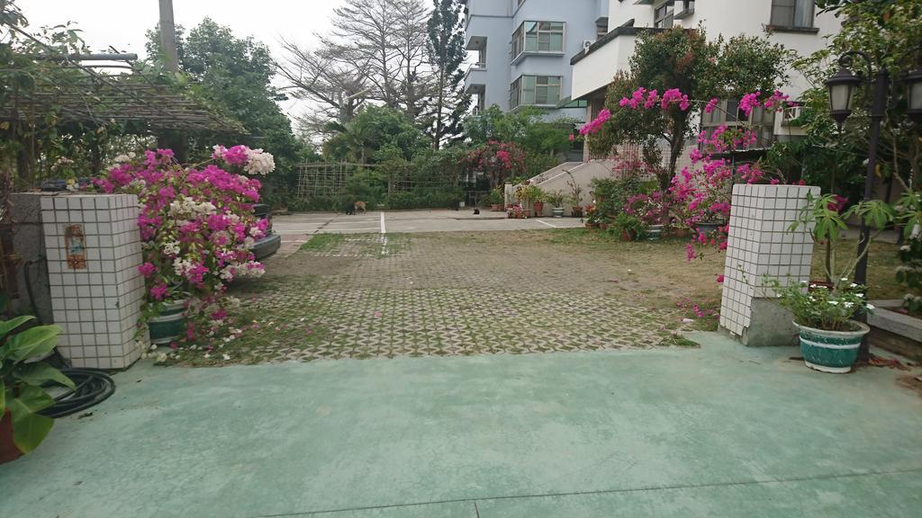 Garden Hostel Minxiong Esterno foto